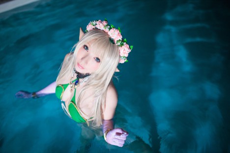 Skimpy-Elf-Cosplay-by-Saku-78-468x312