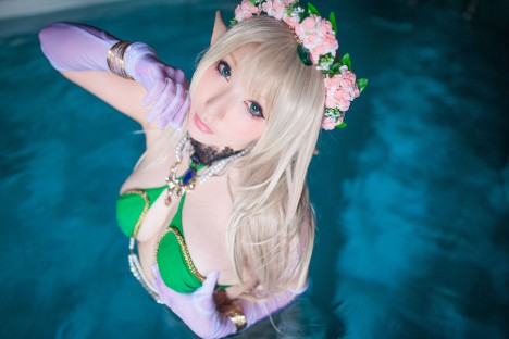 Skimpy-Elf-Cosplay-by-Saku-81-468x312