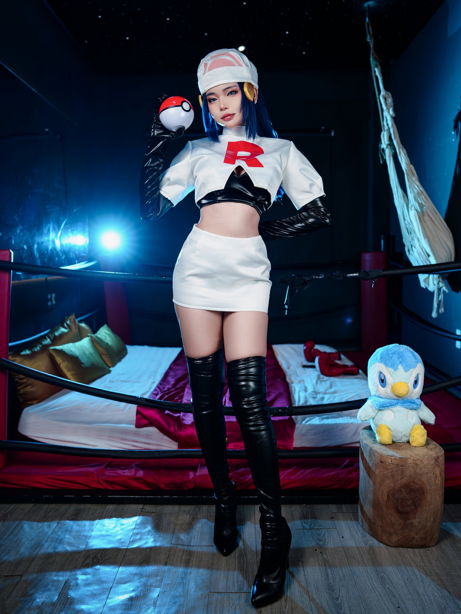 ZinieQ - Dawn Pokemon in Team Rocket costume